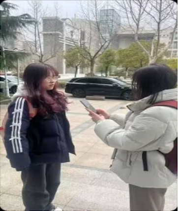 http://img.3news.cn/2025/0310/9a2dd8e8815e1.png