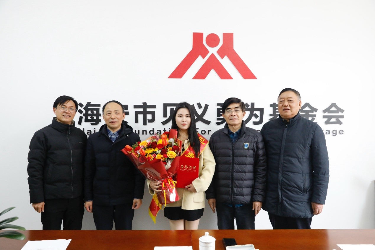 10天内连救2人！江苏90后京东到家护士获评首个“见义勇为人员”